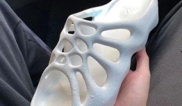 东哥爆料拖鞋视频,揭秘明星私生活瞬间